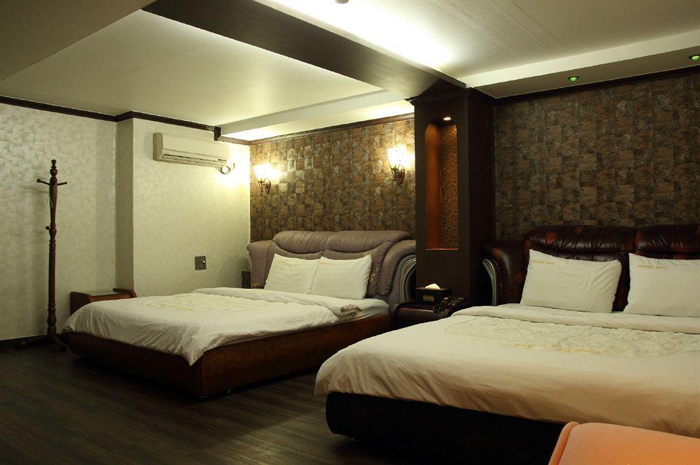 Hotel Diamond Suwon Exterior foto