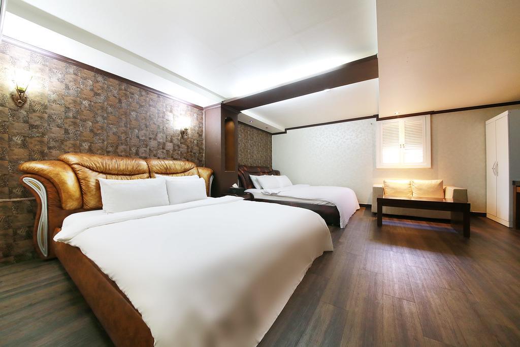 Hotel Diamond Suwon Exterior foto