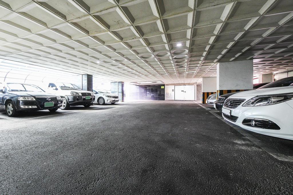 Hotel Diamond Suwon Exterior foto