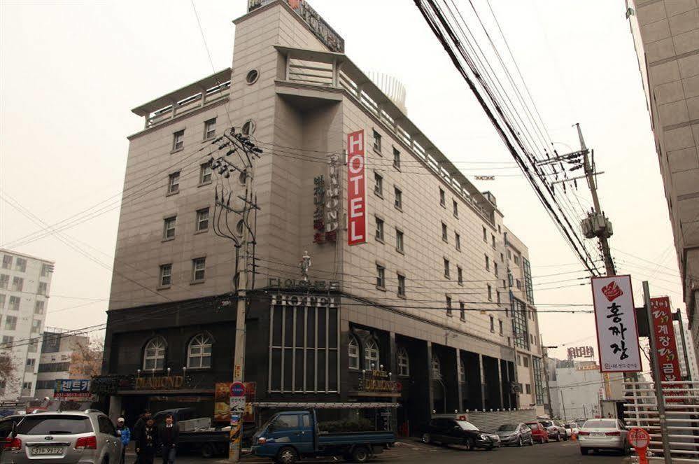 Hotel Diamond Suwon Exterior foto